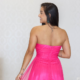 aluguel vestido rosa chock chiclete longo tamanho M 390,00 costas